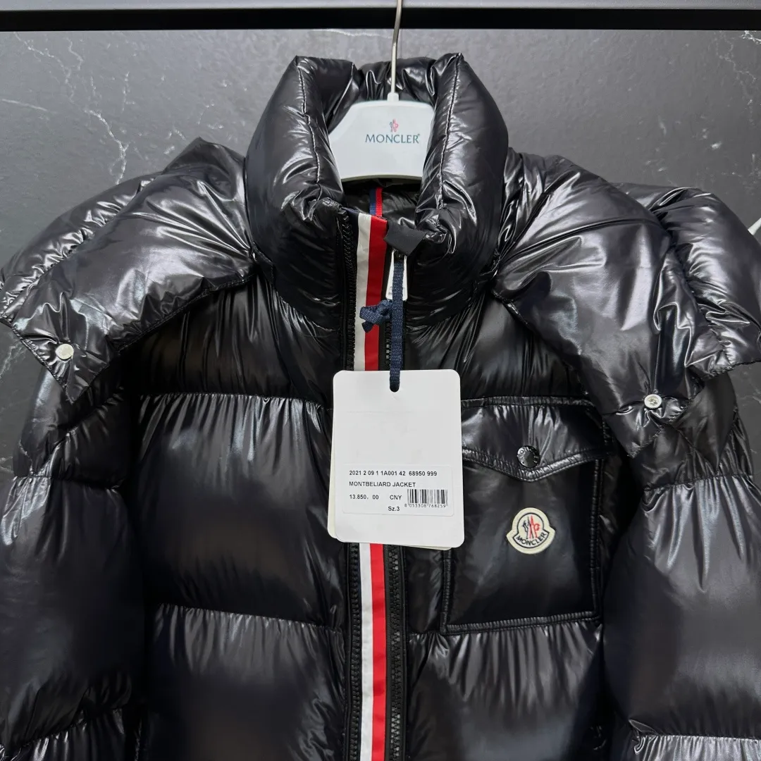 Moncler 【Original 】Authentic 𝑀𝑜𝑛𝑐𝑙𝑒𝑟｜ 𝑀𝑂𝑁𝑇𝐵𝐸𝐿𝐼𝐴𝑅𝐷 🇳🇱 / 90 Size：12345 ：Black